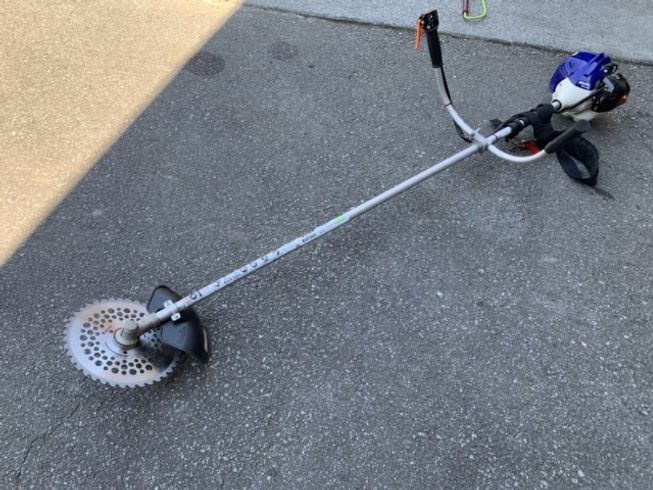 草刈機 EGT260 写真６